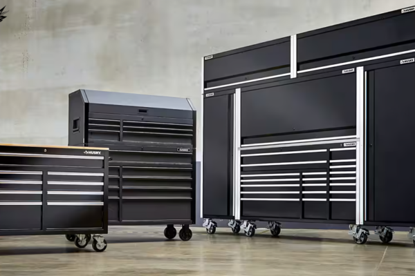 husky 52 inch 17 drawer tool box​